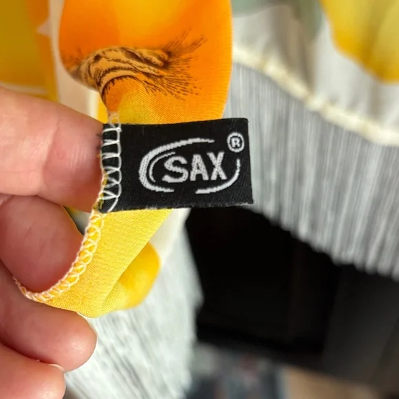 Vintage SAX colorful Sunlit Floral Kimono with Fringe - Picture 2 of 7